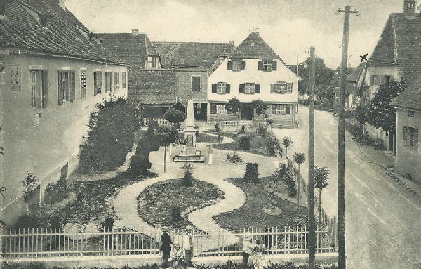 53 Rathaus um 1903 klein