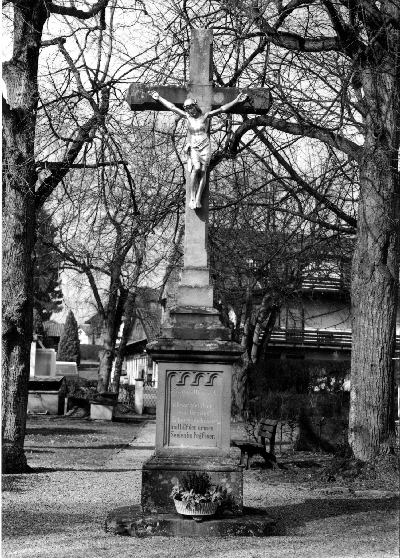 Kreuz auf dem alten Friedhof original